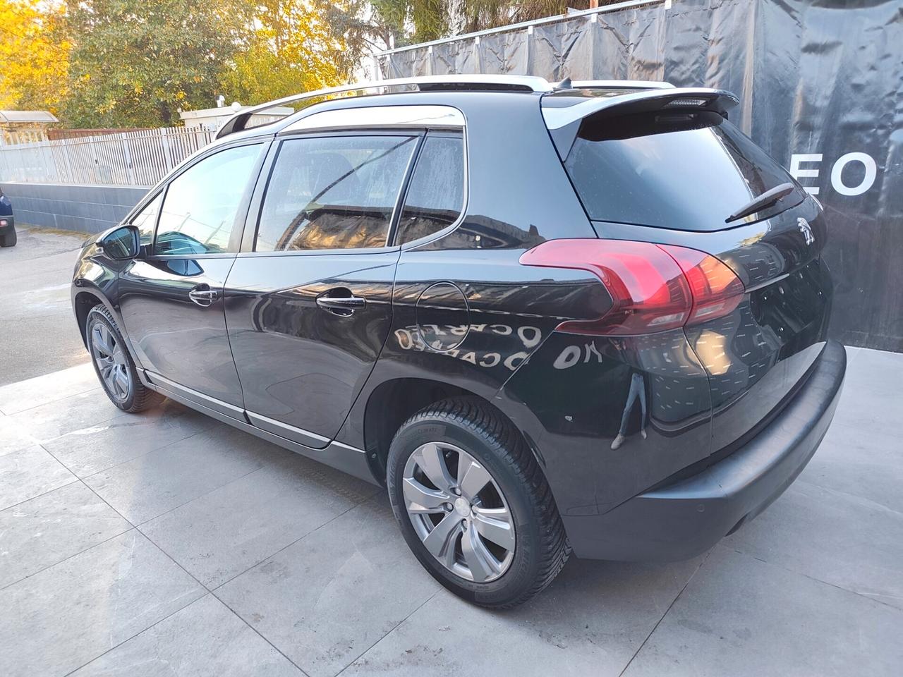 Peugeot 2008 1.6 BlueHDi 100 CV Allure