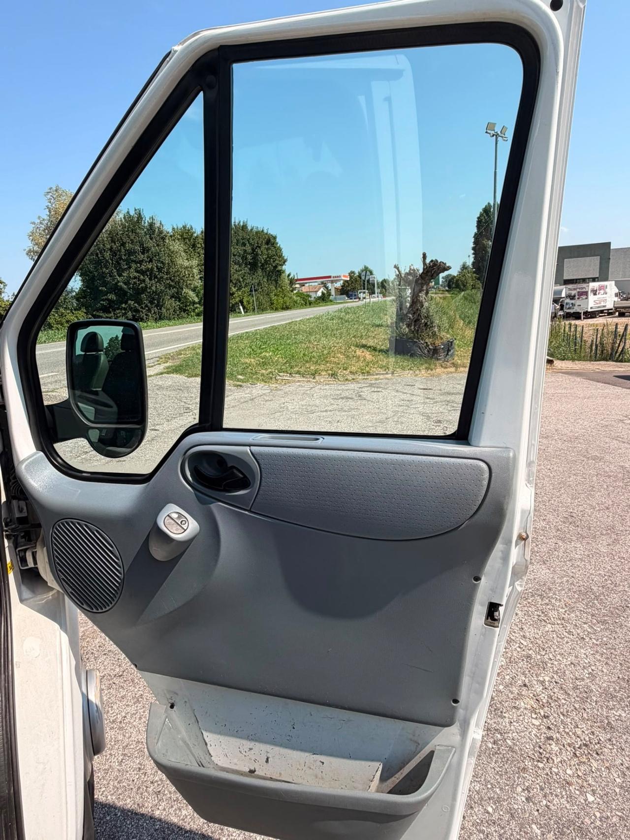 Ford Transit Ribaltabile 2011