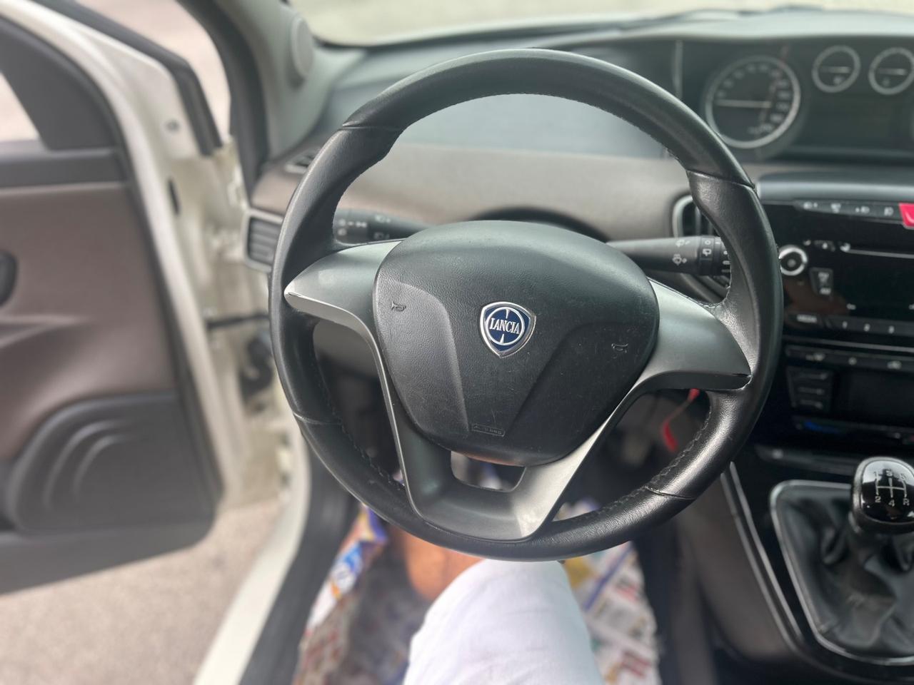 Lancia Ypsilon 1.3 MJT 16V 95 CV 5 porte S&S Platinum