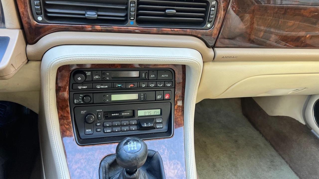 Jaguar XJ XJ6 3.2 cat manuale