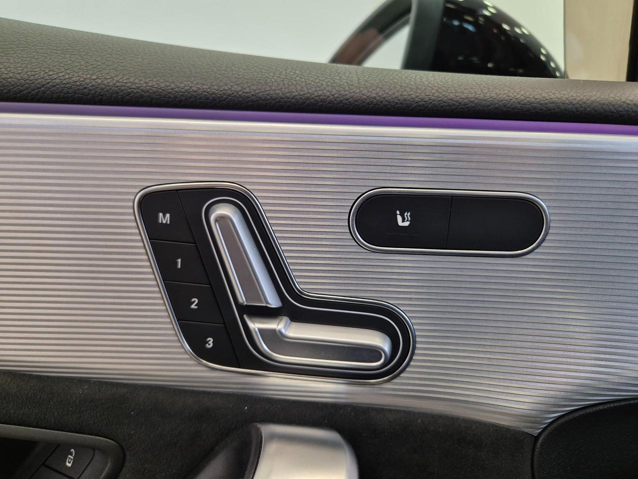 Mercedes Classe A 35 AMG 4matic auto - SEDILI GUSCIO - Tetto