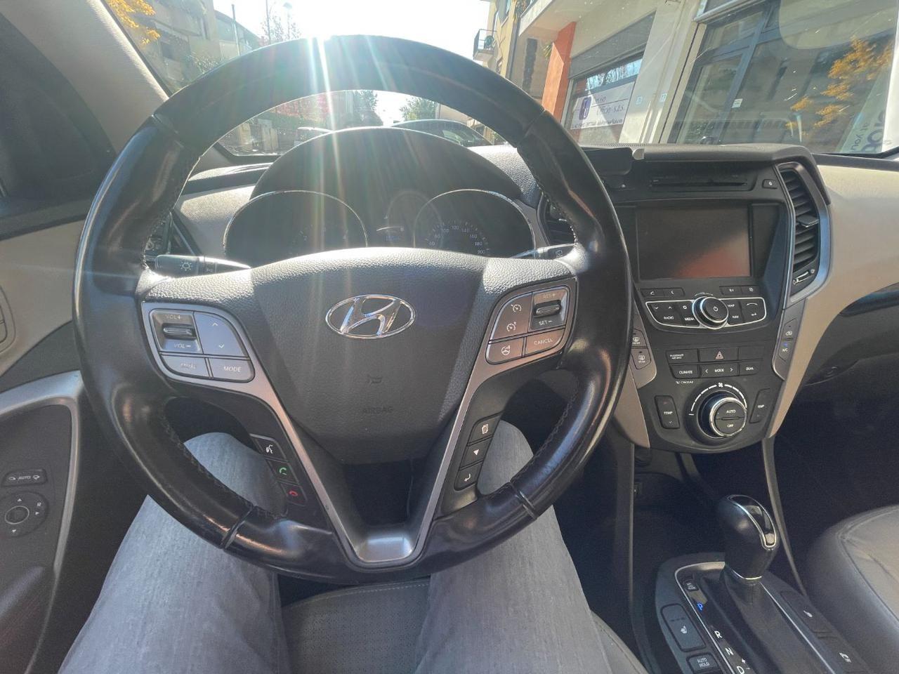 HYUNDAI Santa Fe 2.2 CRDi 4WD A/T Style
