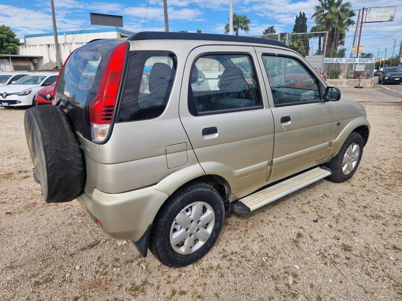 Daihatsu Terios 1.3 4WD - 2004