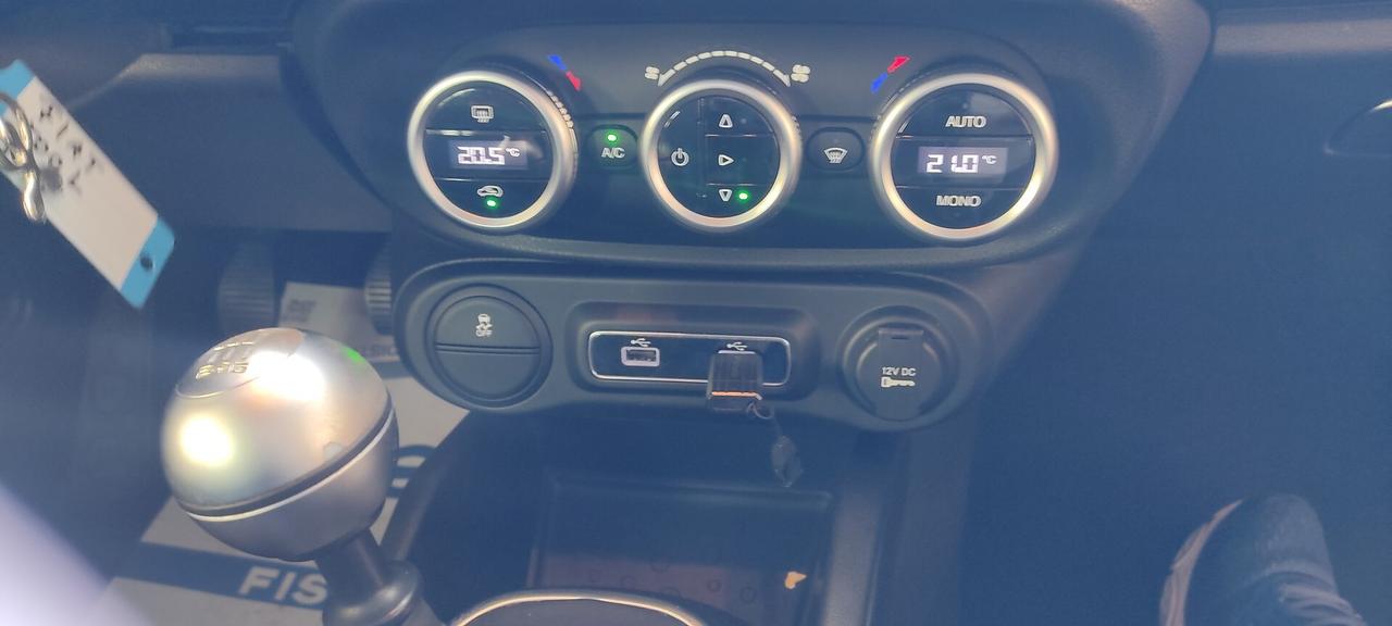 FIAT 500 L 1.6 MJET SPORT