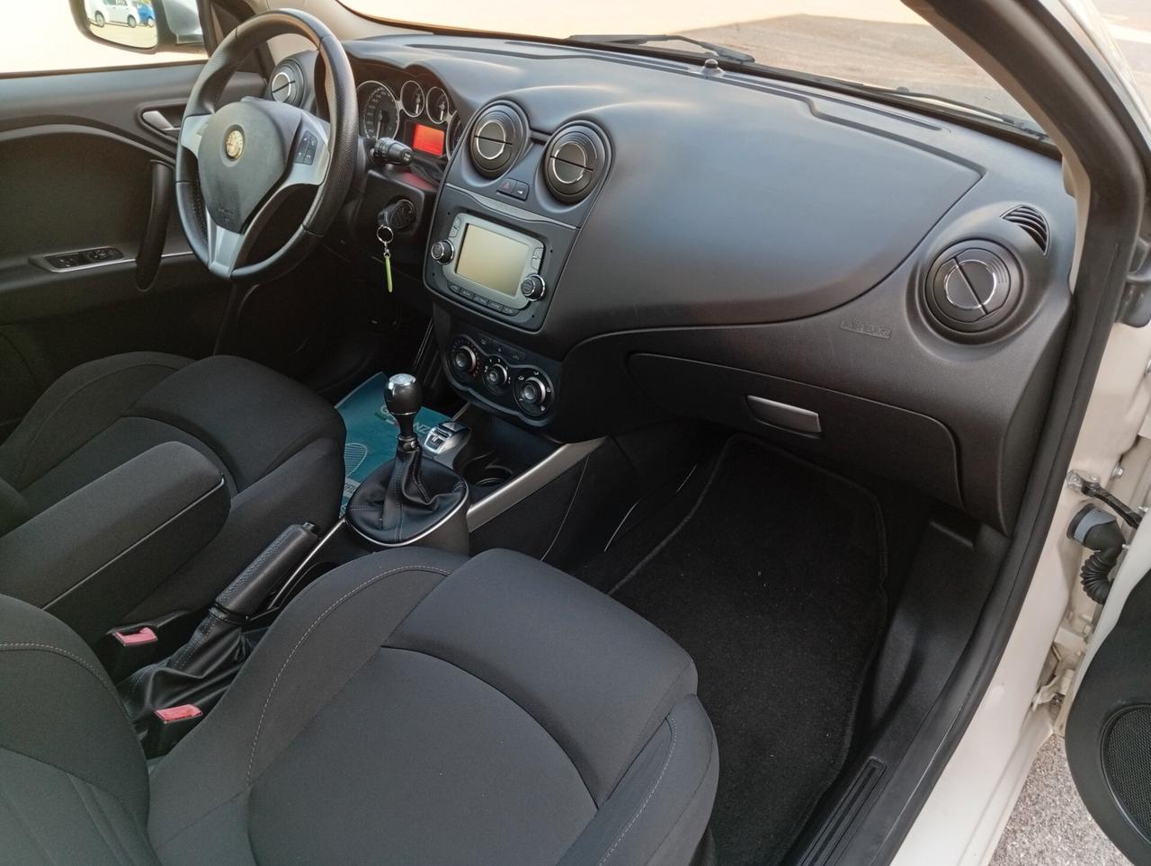 Alfa Romeo MiTo 1.3 JTDm 85 CV S&S Distinctive