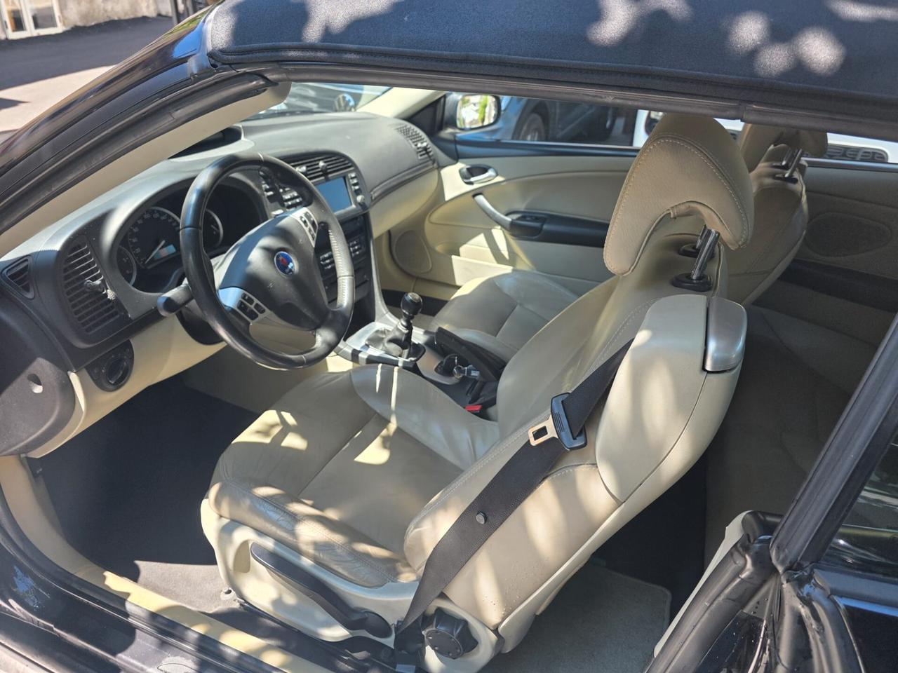Saab 9-3 Cabriolet 1.9 TiD 16V DPF Vector