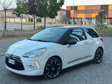 Citroen DS3 3 1.2 VTi 82cv Neopatentati