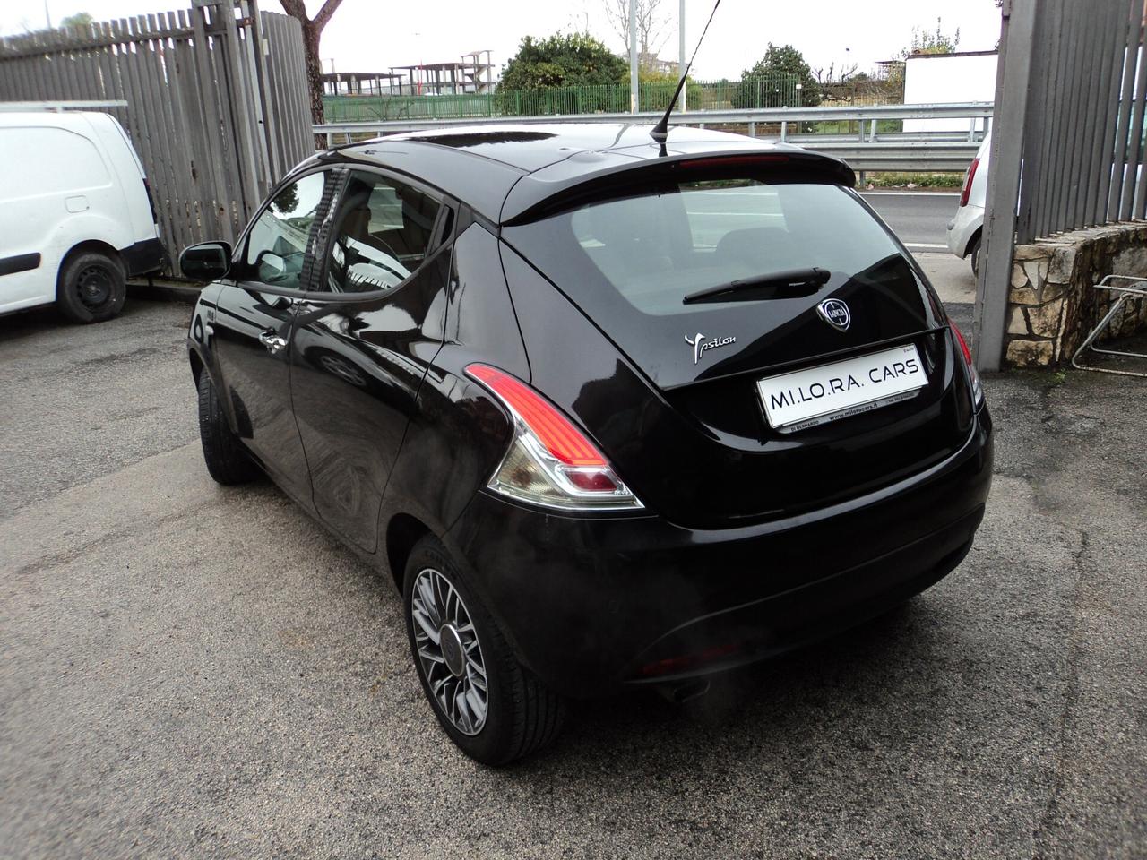 Lancia Ypsilon 1.2 69 CV 5 porte Elle