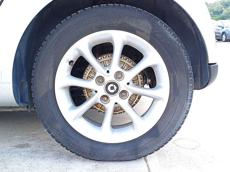 smart fortwo 1.0 Youngster 71cv twinamic