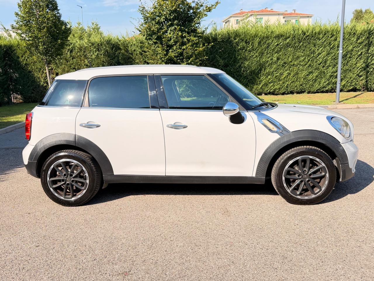 MINI COUNTYMAN 1.6D euro6 NEOPATENTATI GARANZIA