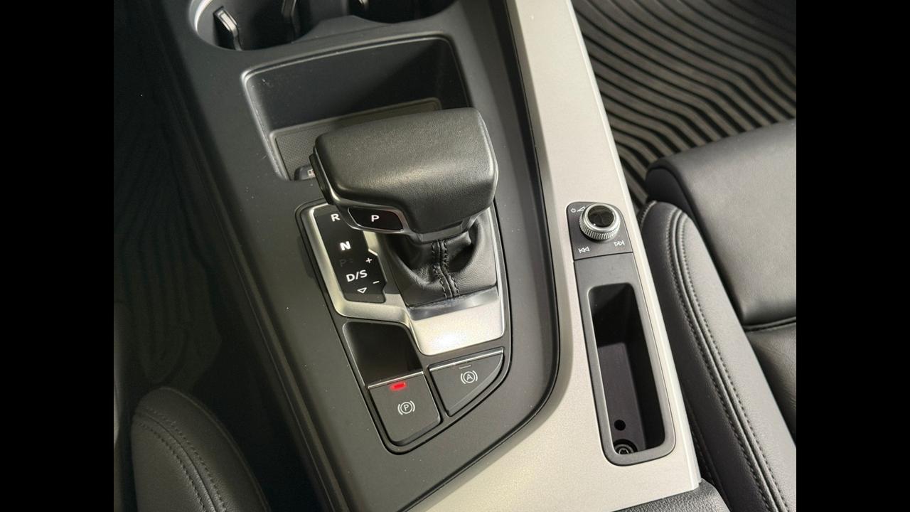 AUDI A4 V 2019 Allroad Quattro - A4 Allroad 40 2.0 tdi mhev quattro 204cv s-tronic