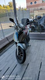 Kymco People 150