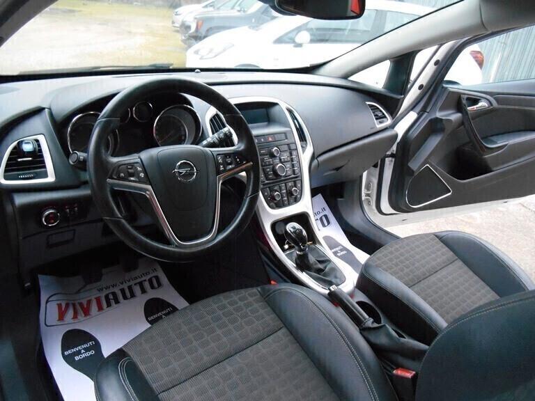 Opel Astra GTC 1.6 CDTI 110CV S&S 3 porte Cosmo