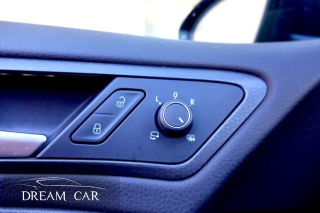 VOLKSWAGEN Golf GTI Performance 2.0 245CV DSG DCC-TETTO-DYN-19"