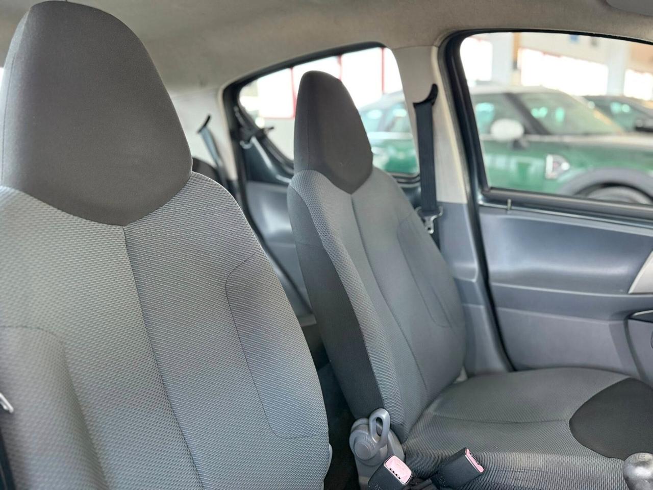 Toyota Aygo 1.0 Benzina 68cv 5porte sol 2006