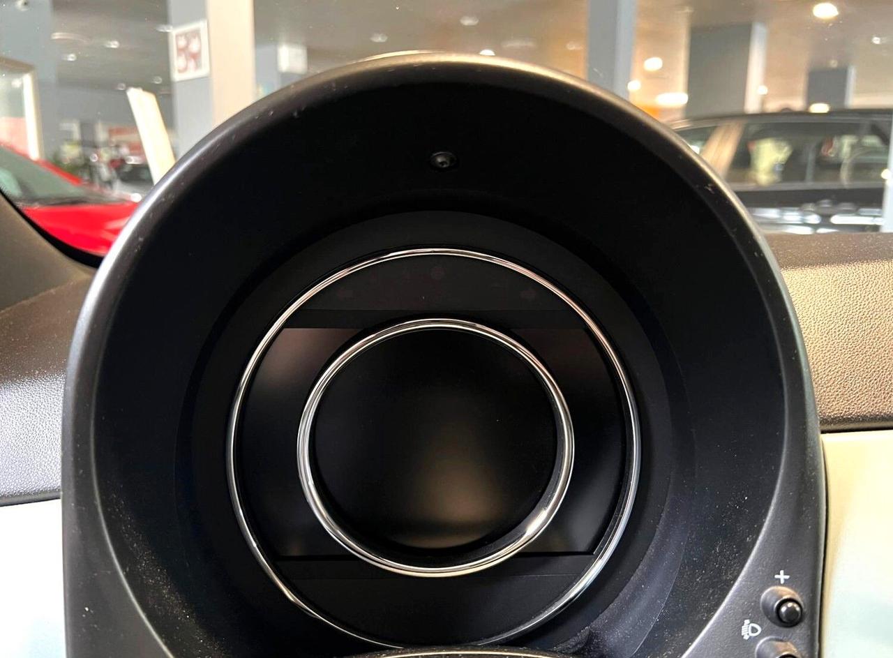 Fiat 500 C 1.0 Hybrid Dolcevita