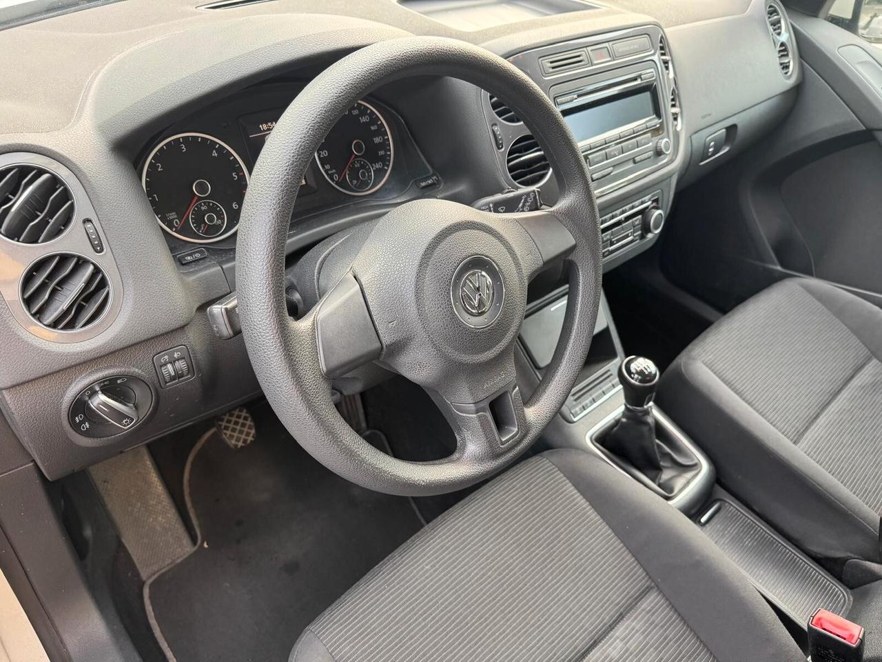 VW Tiguan 2.0 TDI 110 CV NEOPATEN GARANZIA 12 MESI