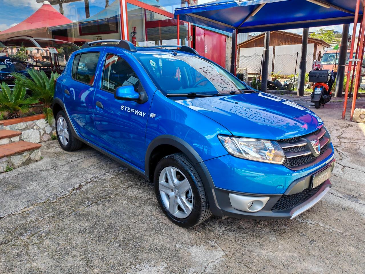 Dacia Sandero Stepway 1.5 diesel 03/2015 Cv90