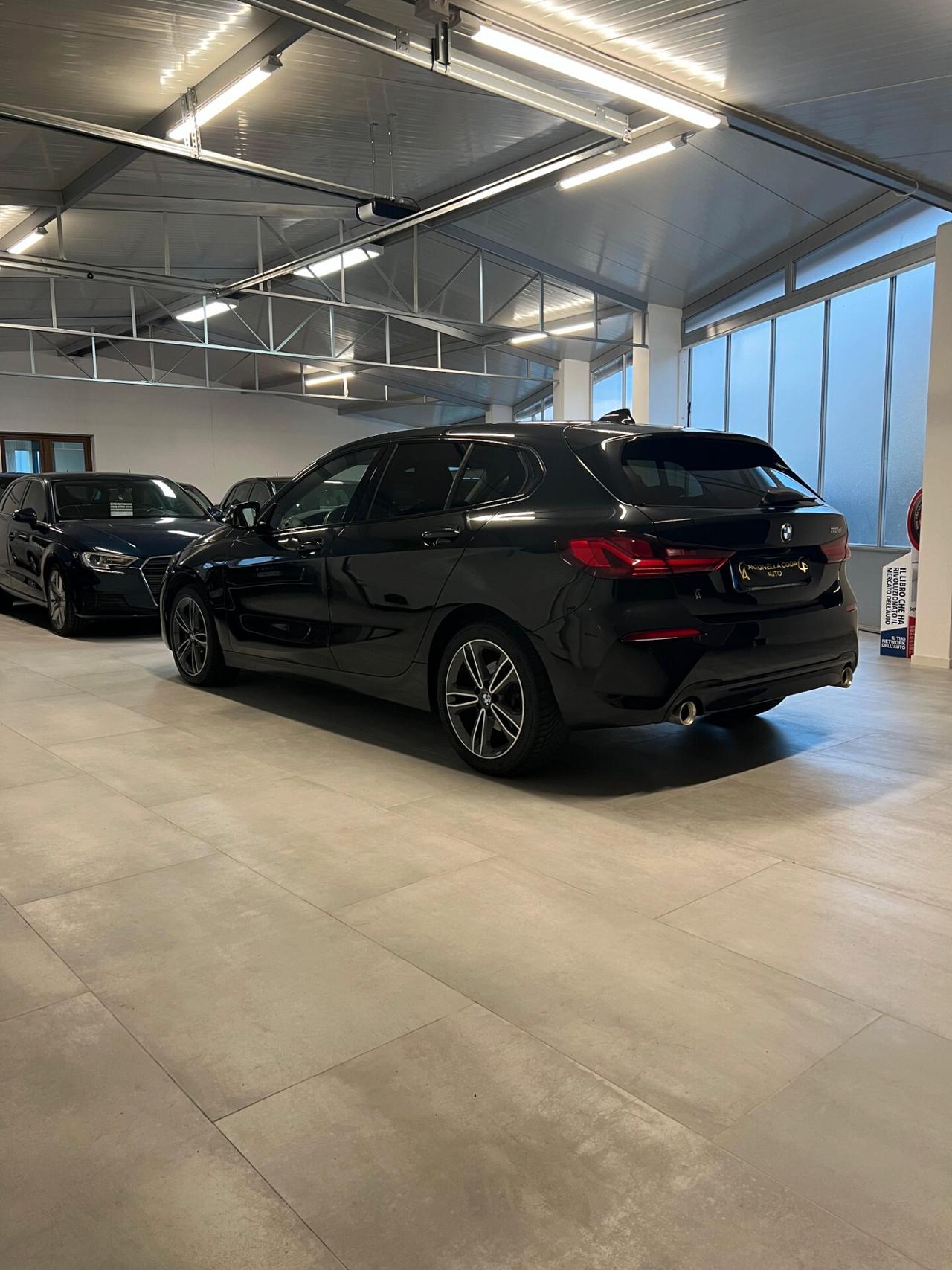 Bmw 118 118d 5p. Msport