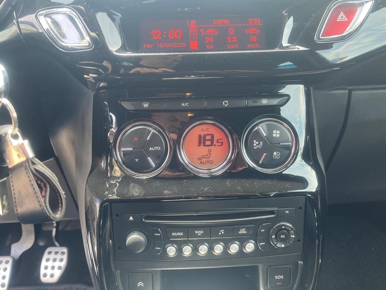 Citroen DS3-1.6 hdi- full-2012