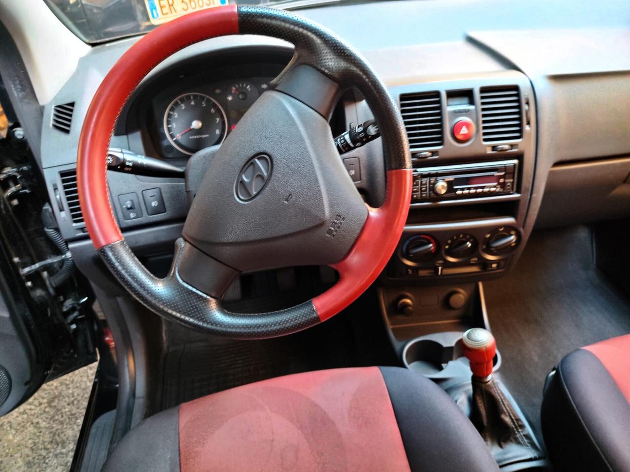 Hyundai Getz 1.1 12V (66CV) 5p. Cross