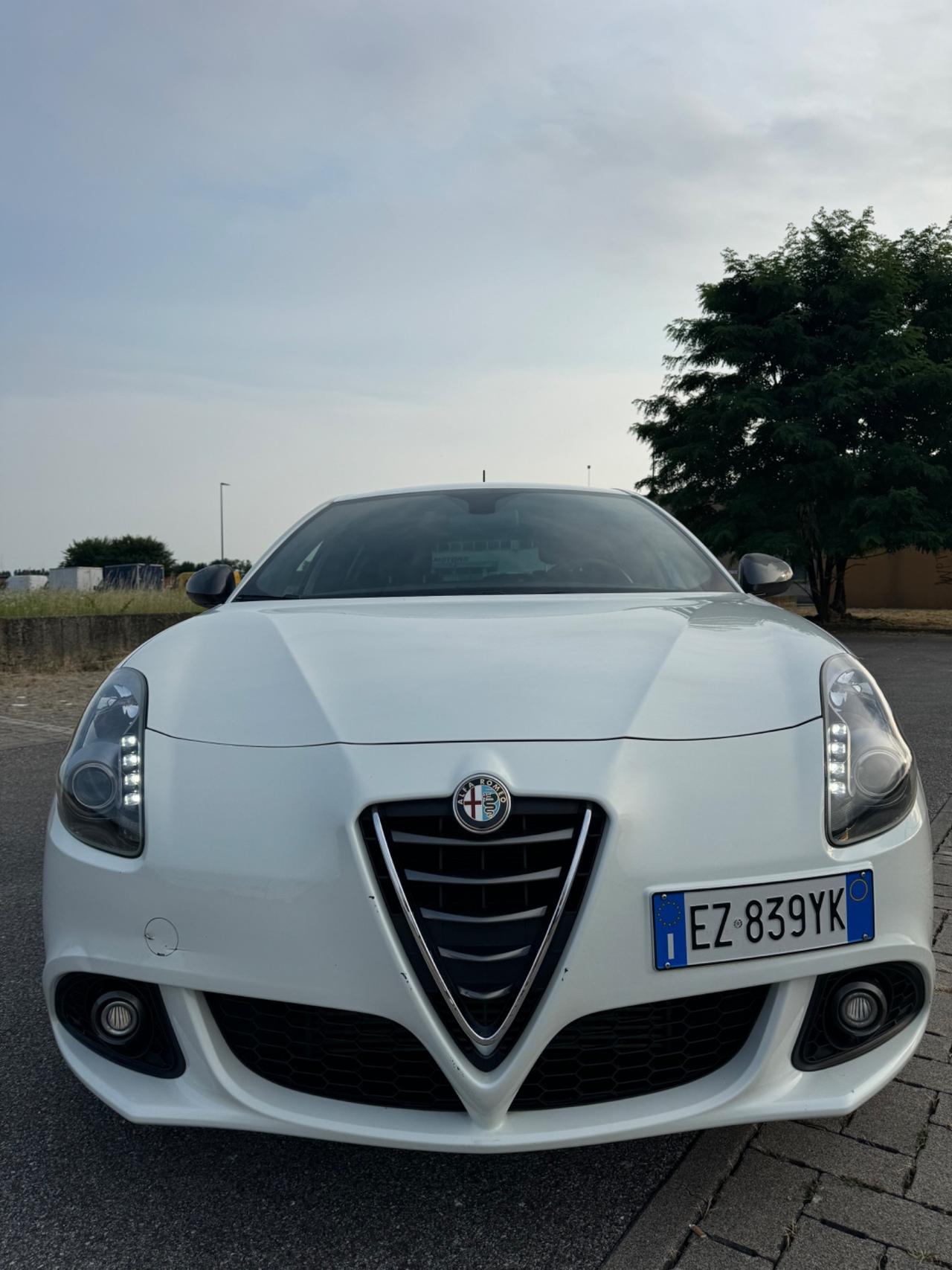 Alfa Romeo Giulietta 1.6 JTDm-2 105 CV Exclusive