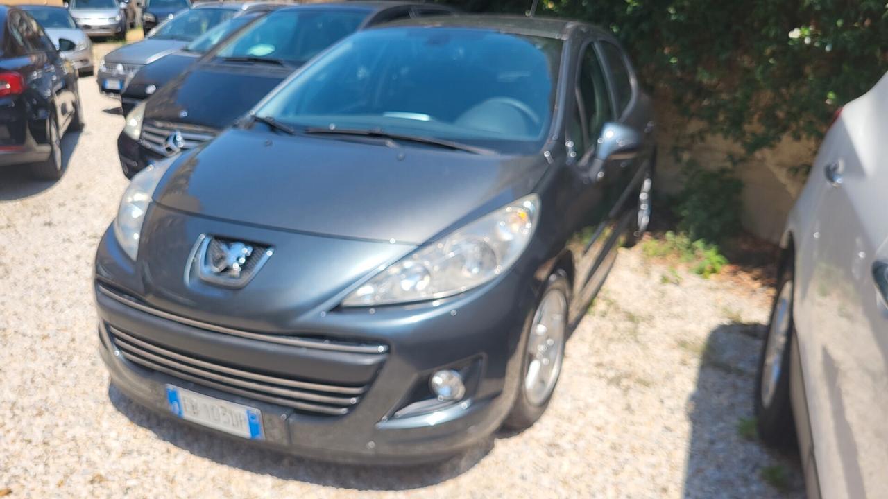 Peugeot 207 1.4 VTi 95CV 5p. XS