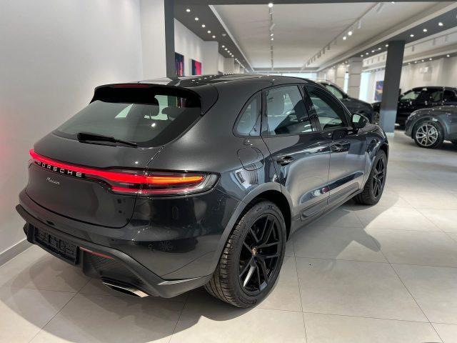 PORSCHE Macan 2.0