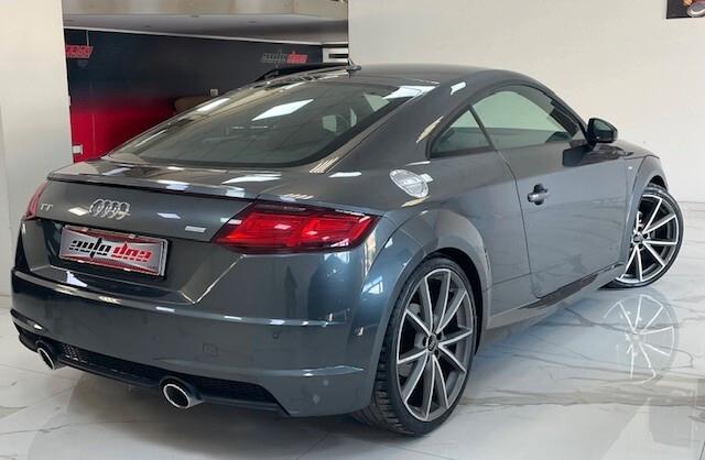 Audi TT Coupé 2.0 TDI ultra S line