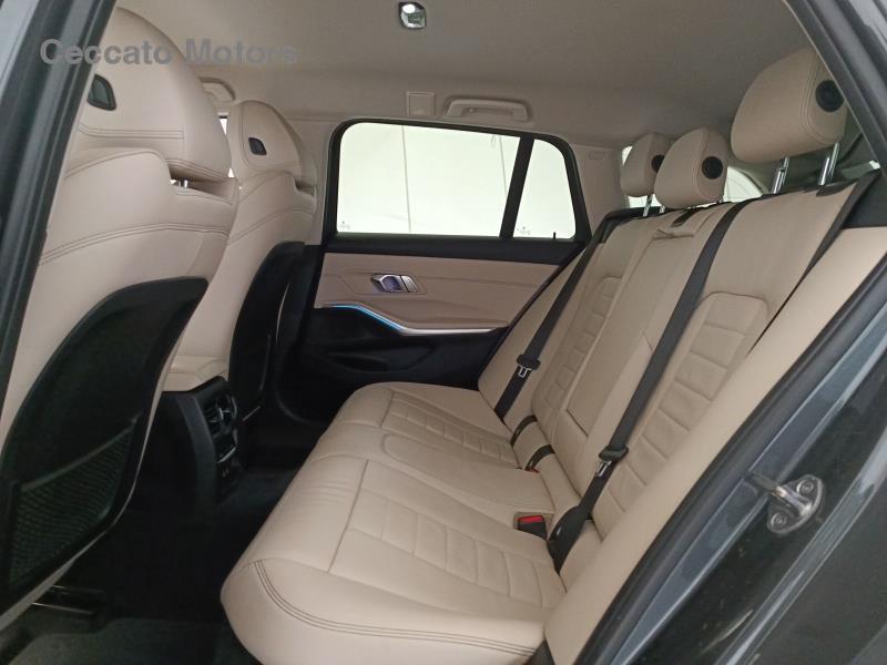 BMW Serie 3 Touring 320 d Mild Hybrid 48V Luxury Steptronic