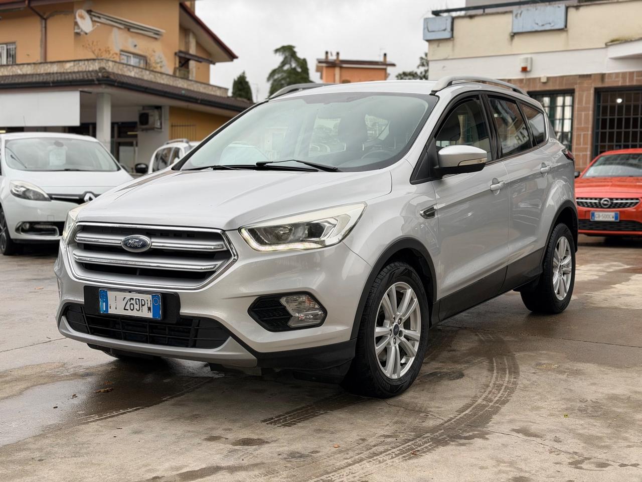 Ford Kuga 1.5 TDCI 120 CV S&S 2WD Plus