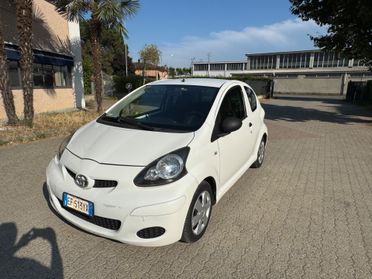 Toyota Aygo 1.0 benzina 2011