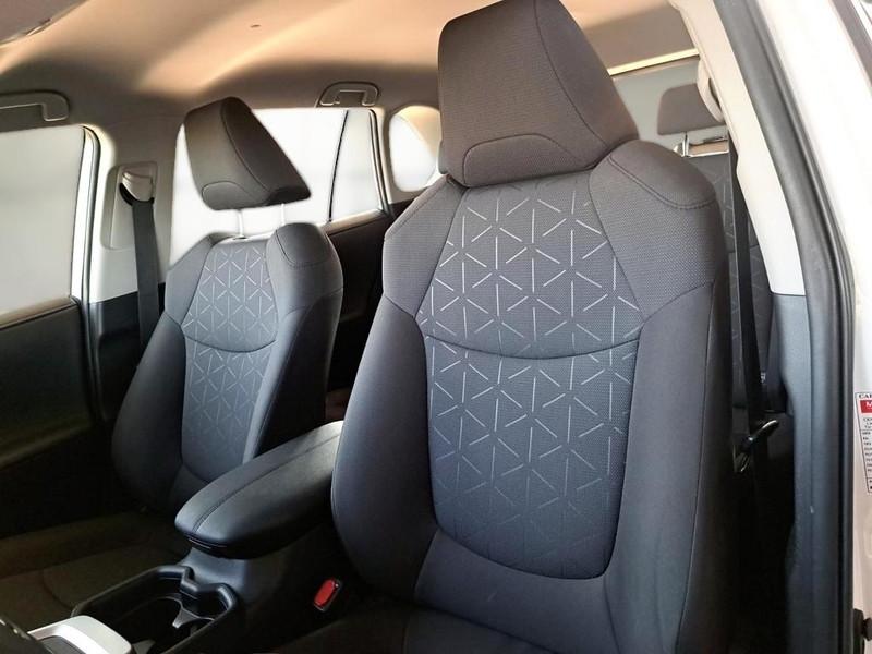 TOYOTA RAV 4 2.5 HV 178cv E-CVT Business 4WD