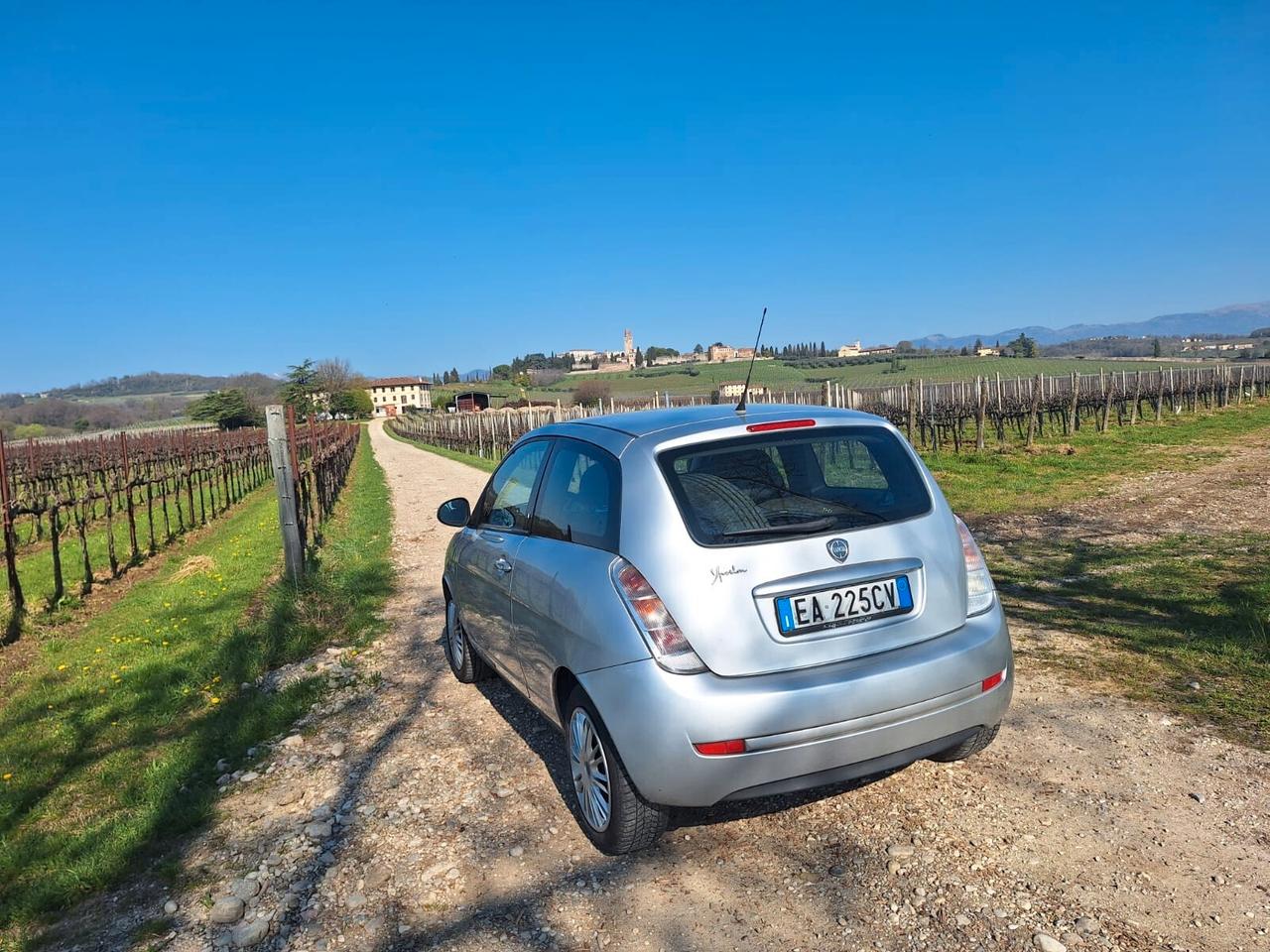 Lancia Ypsilon 1.2 Argento