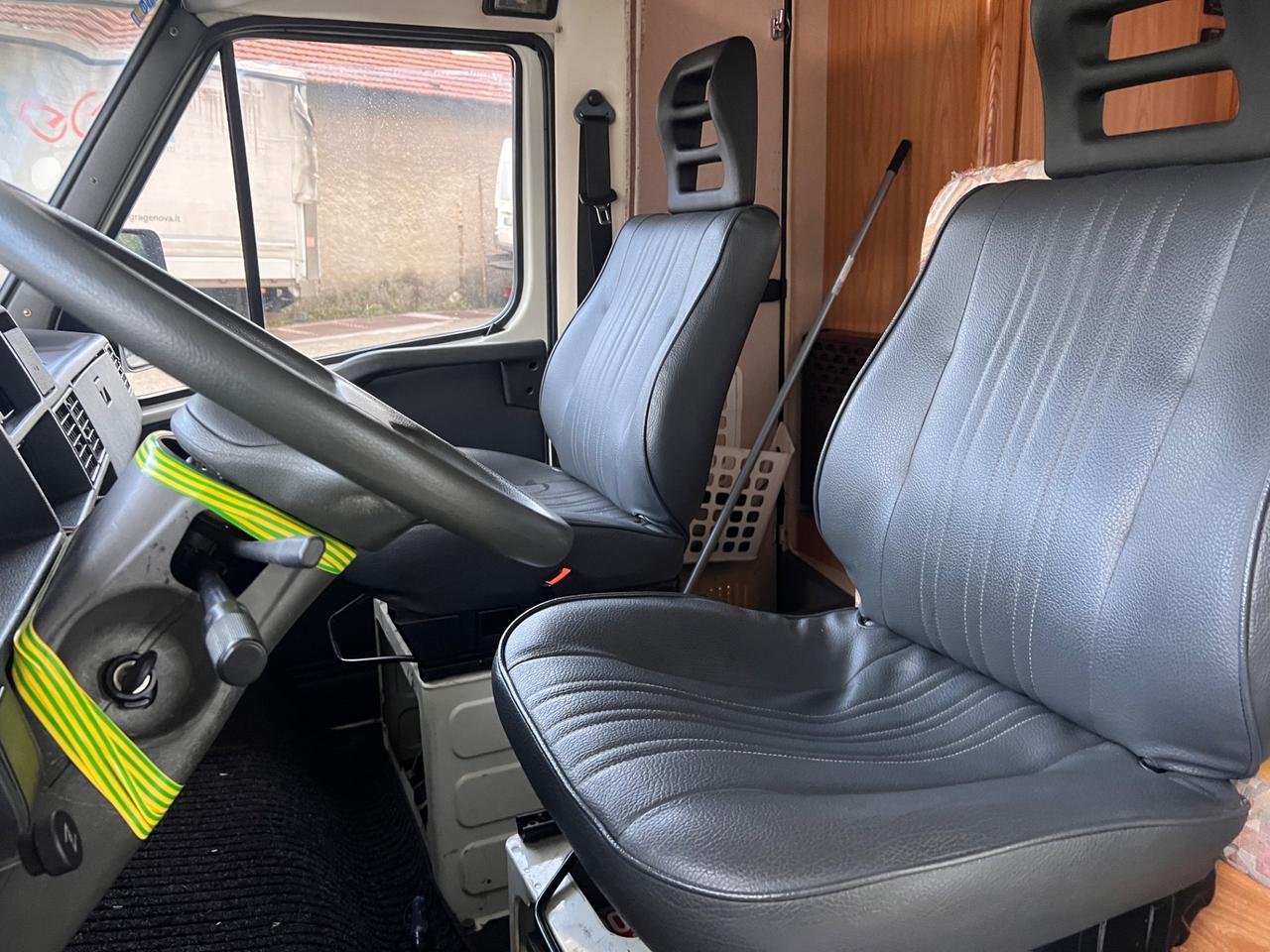 Fiat Ducato 10 1.9 TD camper arca super accessoriato 5 posti