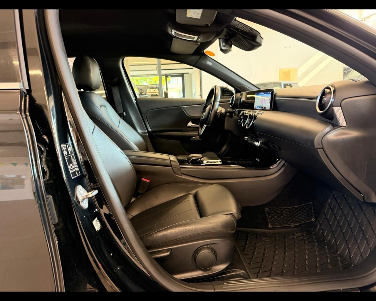 Mercedes-Benz Classe A (W177) - A 180 d Automatic Sport