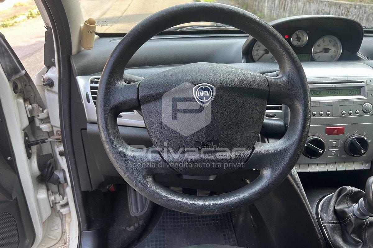 LANCIA Ypsilon 1.4 Argento Ecochic GPL