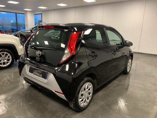 TOYOTA Aygo Connect 1.0 Benzina 5 Porte x-business light