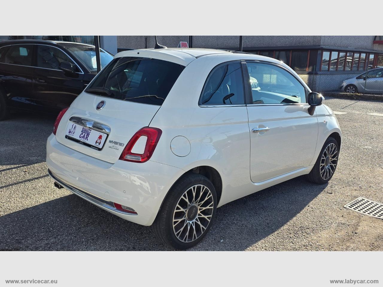 FIAT 500 1.0 Hybrid Dolcevita
