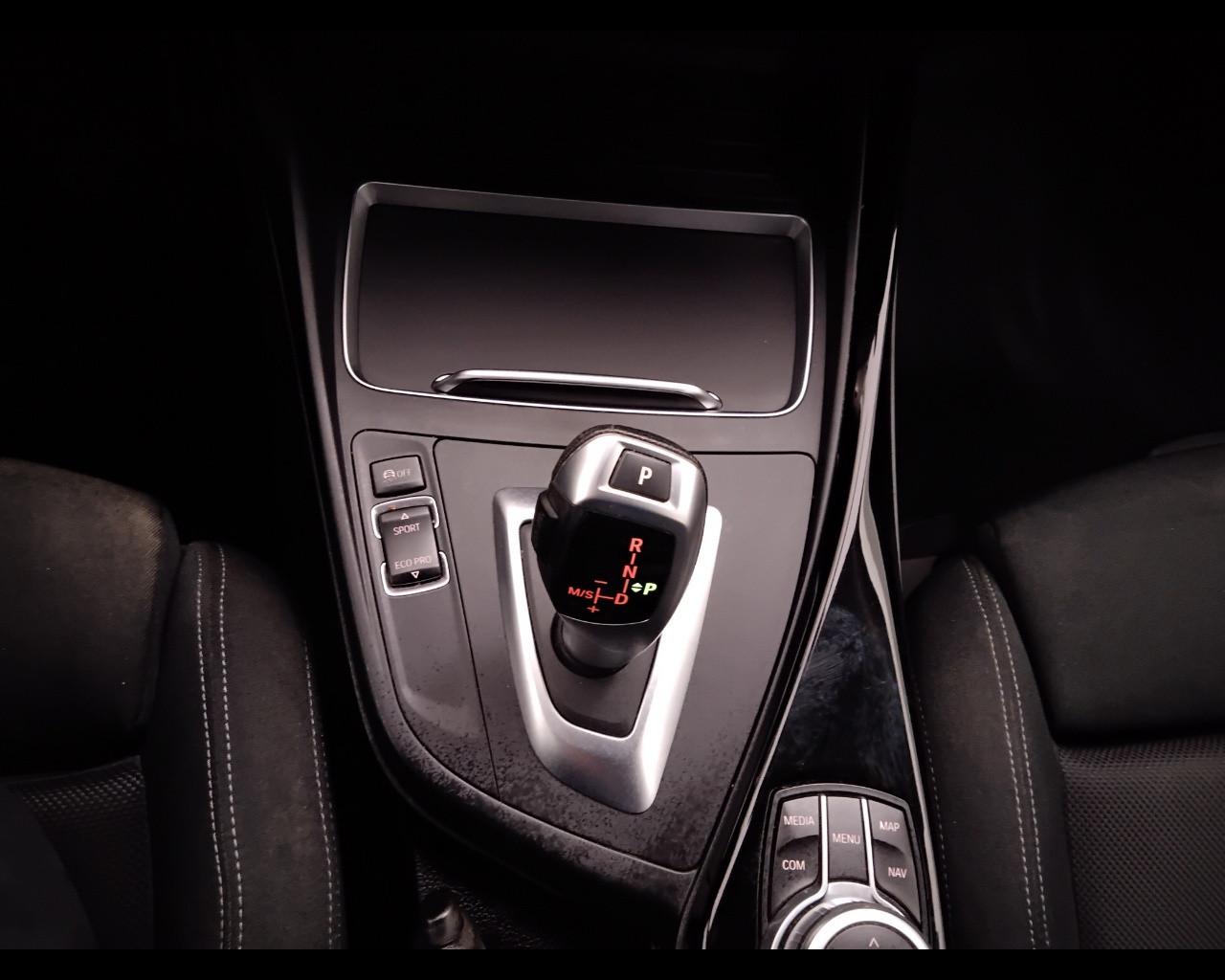 BMW Serie 1 F/20-21 2015 - 118d Sport auto 5p my18