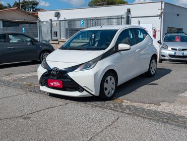 Toyota Aygo 1.0 VVT-i 69 CV 5 porte x-cool