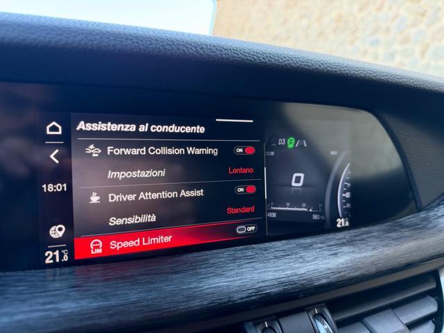 ALFA ROMEO Stelvio 160CV+RETROCAMERA+2PDC+PACK BLACK