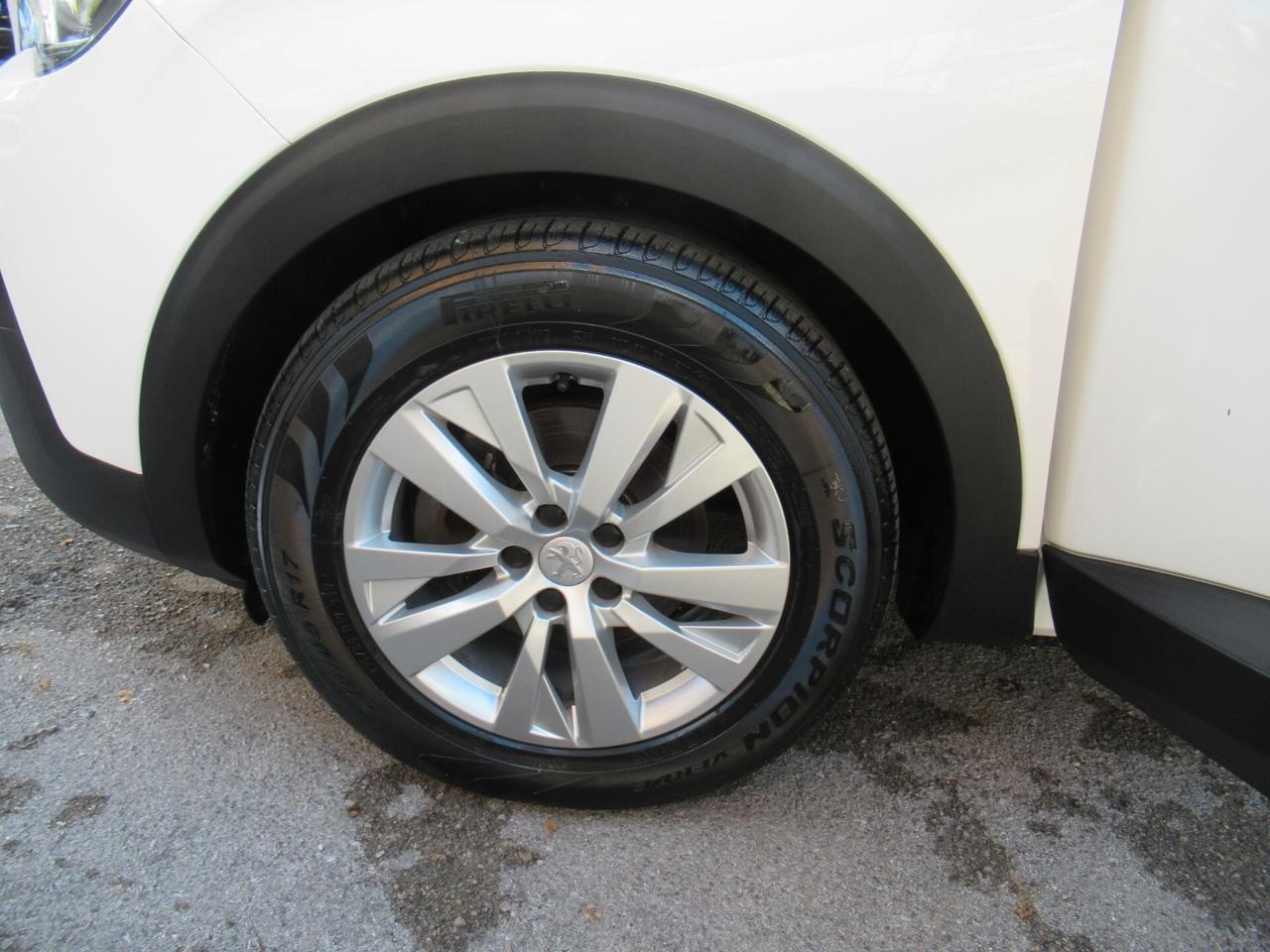 Peugeot 3008 BlueHDi 130 S&S Business