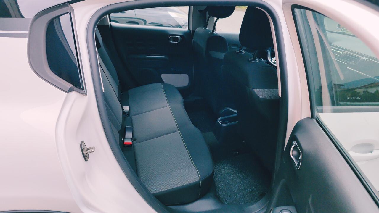 Citroen C3 1.2 Benz 110cv Cambio Aut. Bicolor
