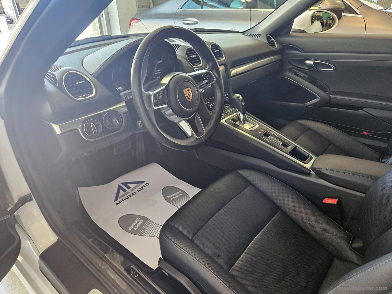 PORSCHE 718 Boxster