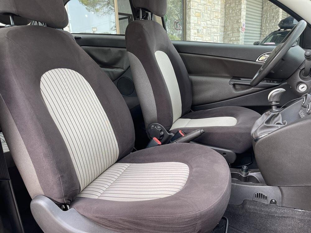 Lancia Ypsilon 1.2 Argento NEO PATENTATI
