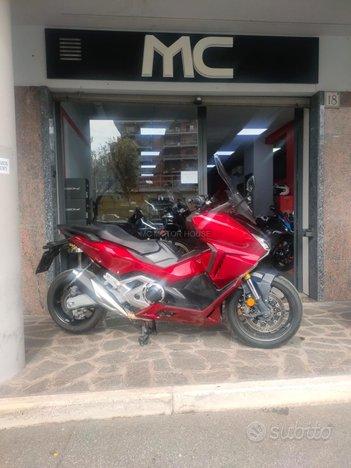 FORZA 750 abs*CRONO HONDA*GARANZIA-RATE/PERMUTE/e5