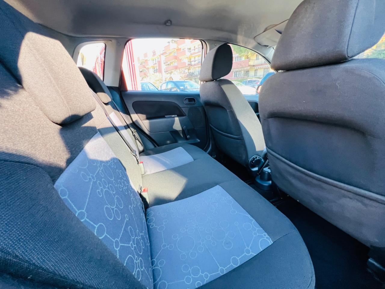 Ford Fiesta 1.2 16V 3p. Ghia