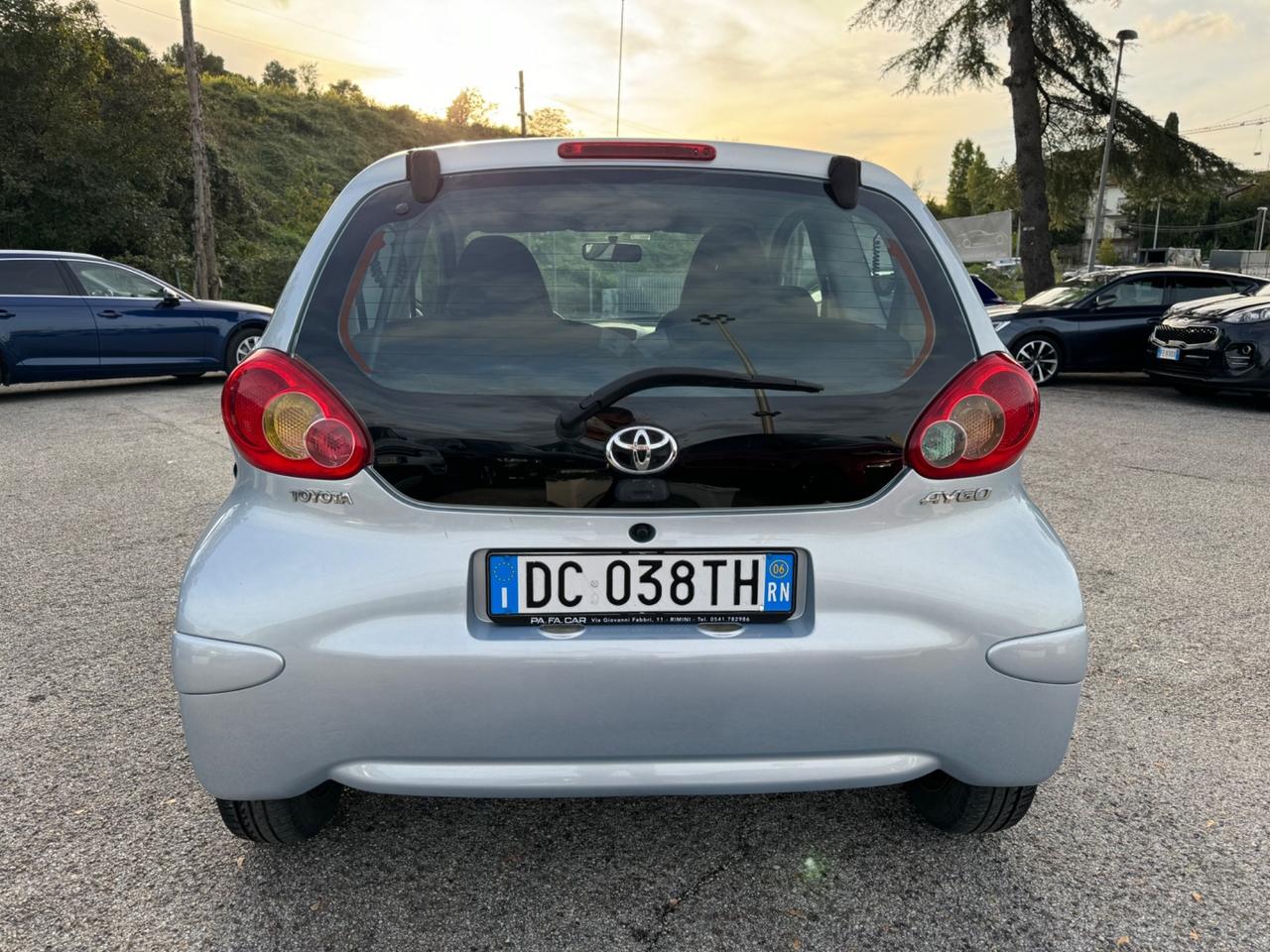 Toyota Aygo 1.0 12V VVT-i 3 porte Sol NEOPATENTATI