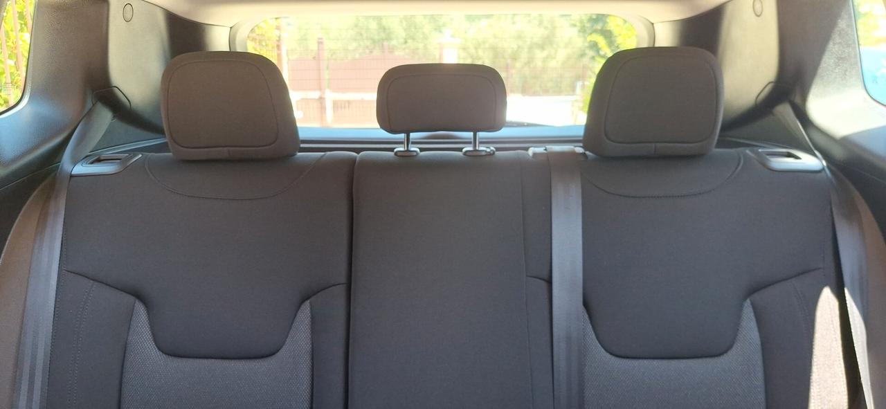 Jeep Renegade 1.6 Mjt 130 CV Longitude